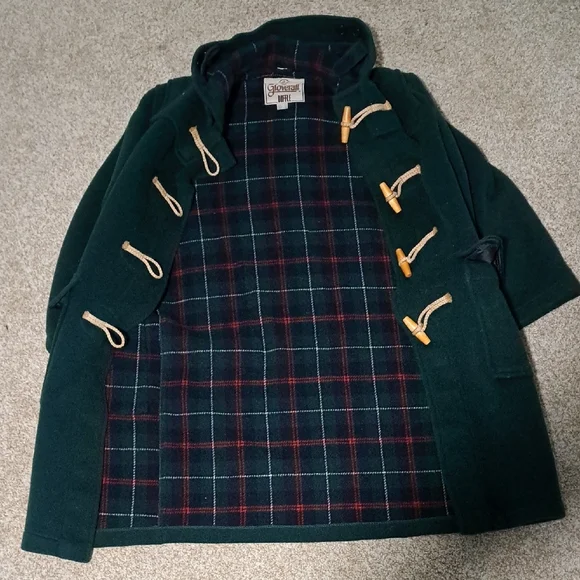 Woman's Green Hooded Coat - Picture 3 of 4